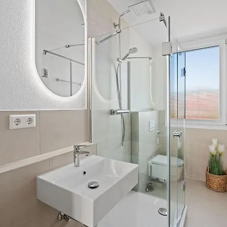 Louises City Penthouse Mit Panorama-Dachterasse Friedrichshafen Exterior photo